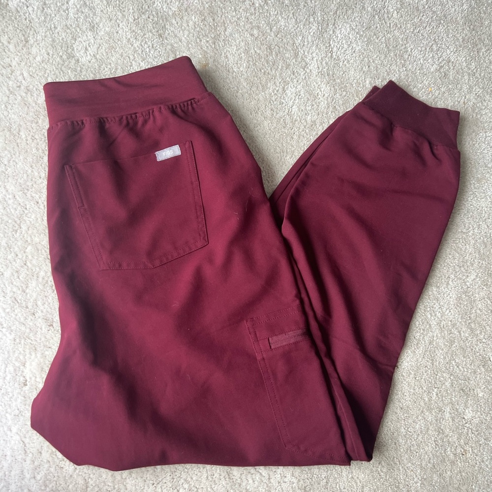 FIGS Zamora joggers